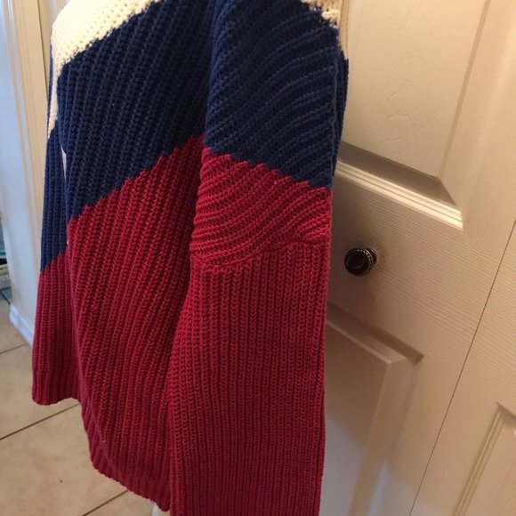 Time & Tru Chevron Sweater size Lg - Picture 3 of 6